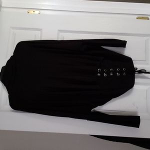 Black pullover blouse